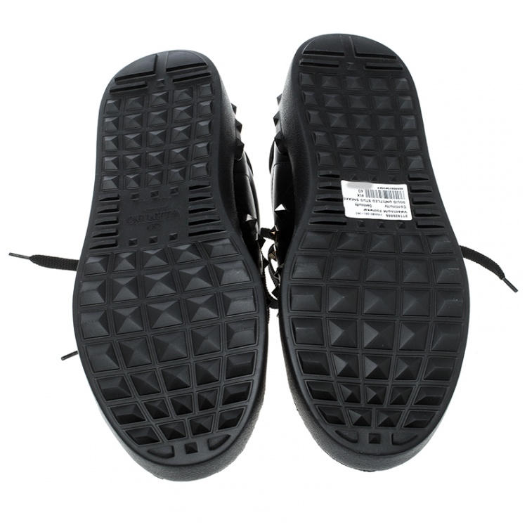 مملوكة مسبقًا Valentino Black Leather Rockstud Untitled Low Top Sneakers Size 40