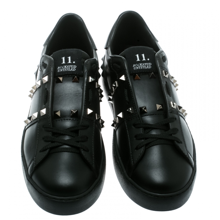 Pre Owned Valentino Black Leather Rockstud Untitled Low Top Sneakers Size 39.5