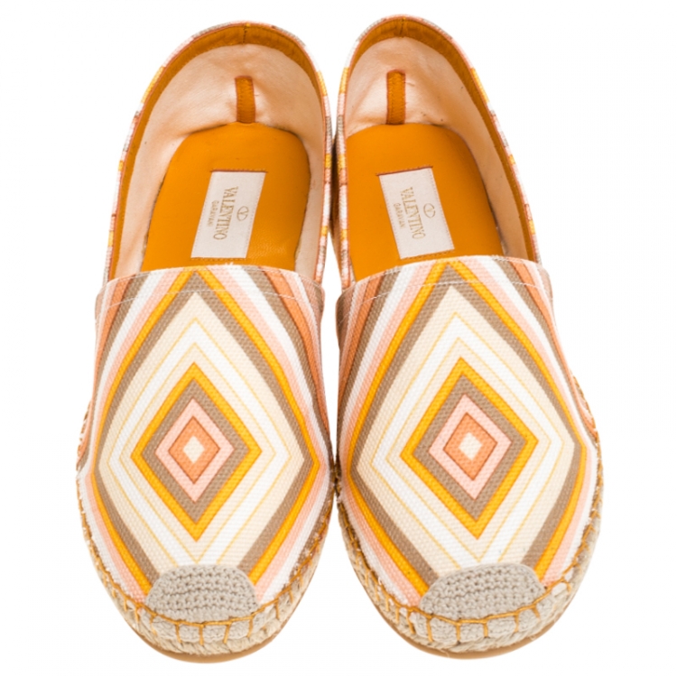 Pre Owned Valentino Multicolor Chevron Print Canvas Espadrilles Size 38