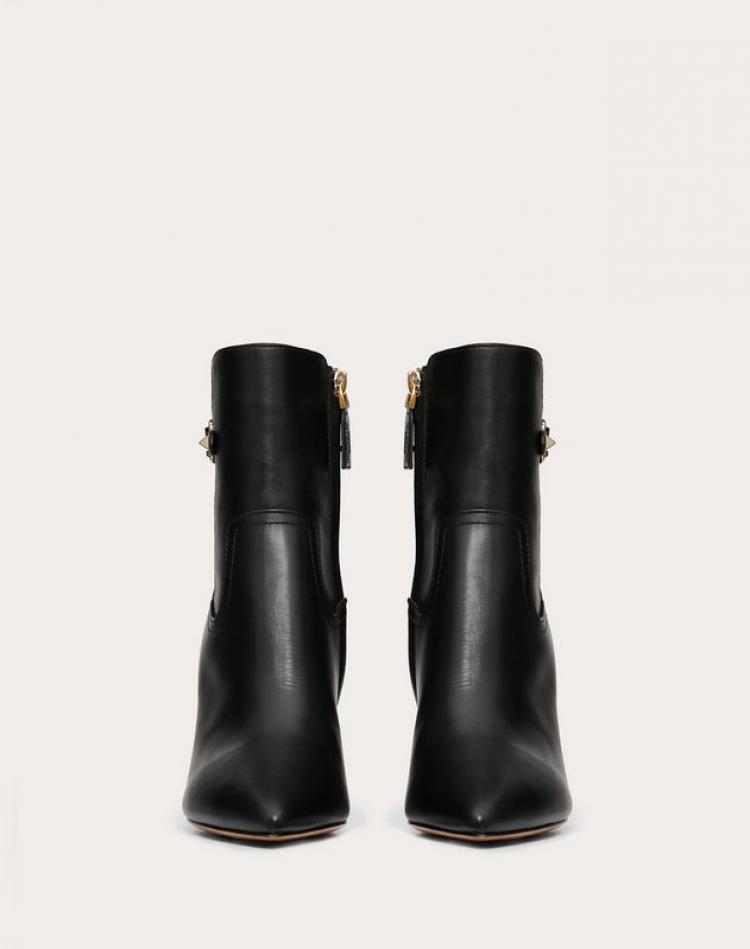 Pre Owned Valentino Black Leather Rockstud Ankle Boots Size 37
