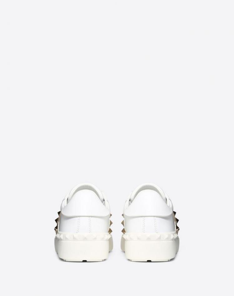 Pre Owned Valentino White Heart Embroidered Leather Rockstud Untitled Sneakers Size 38.5