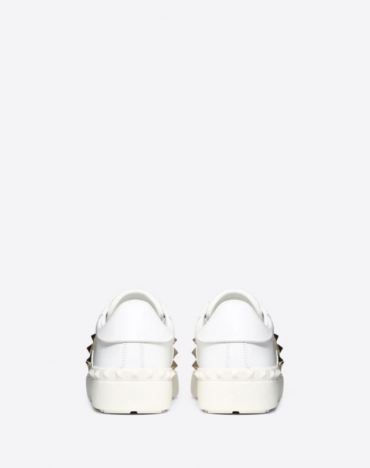 Pre Owned Valentino White Heart Embroidered Leather Rockstud Untitled Sneakers Size 37