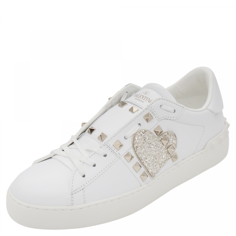 valentino sneakers with heart