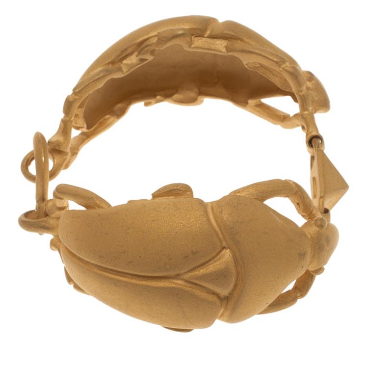 Pre Owned Valentino Beetle Gold Tone Cuff Bracelet 18cm