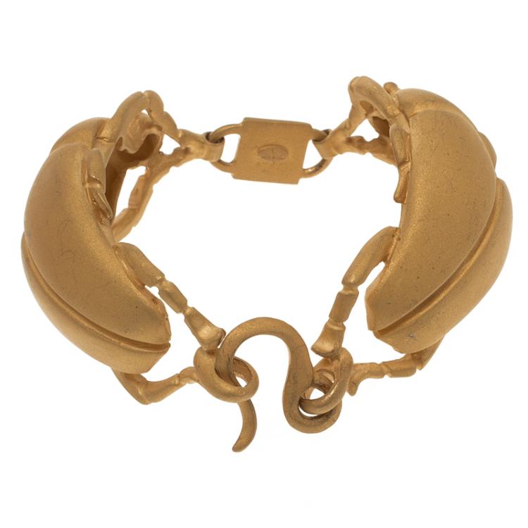 Pre Owned Valentino Beetle Gold Tone Cuff Bracelet 18cm