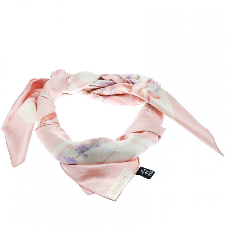 Pre Owned Valentino Off White and Pink Floral Printed Silk Square Scarf
