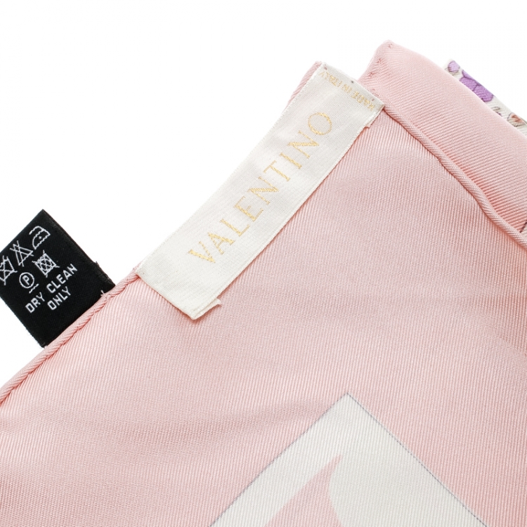 Pre Owned Valentino Off White and Pink Floral Printed Silk Square Scarf