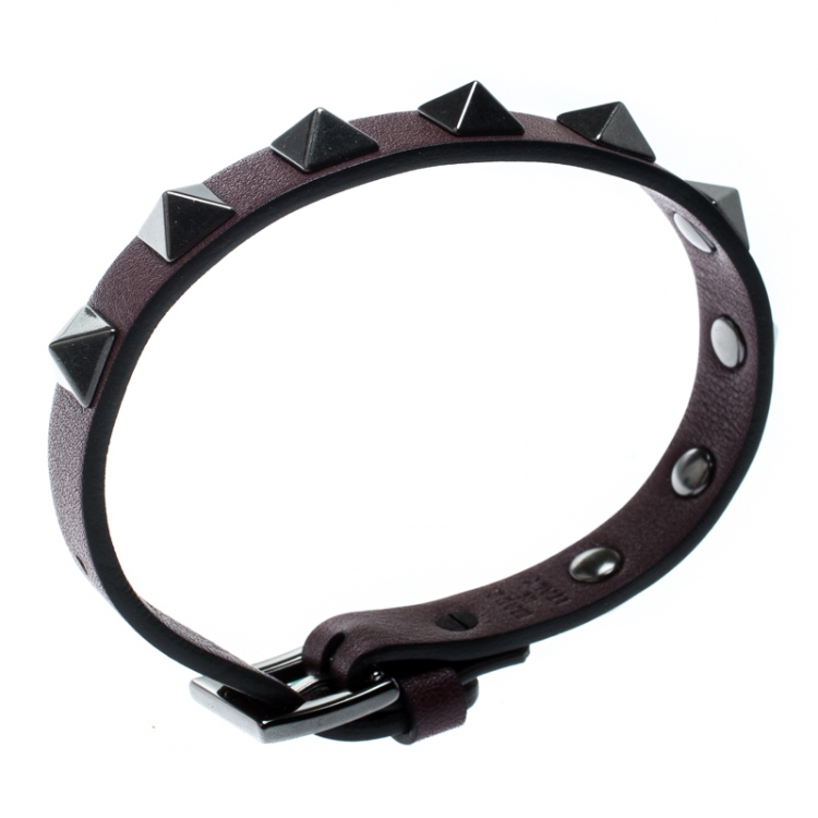 Pre Owned Valentino Rockstud Wine Leather Gunmetal Tone Bracelet