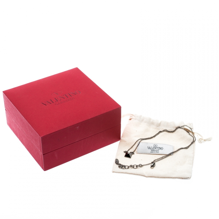 Pre Owned Valentino Black Tone Rockstud Pendant Necklace