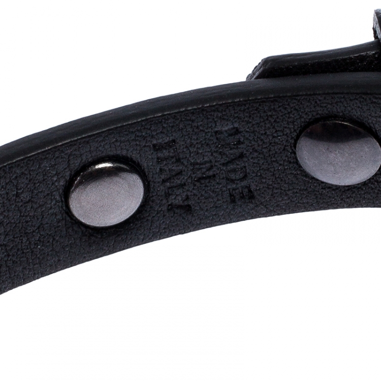Pre Owned Valentino Rockstud Black Leather Gunmetal Tone Bracelet