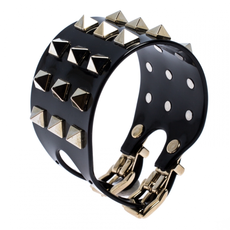 Pre Owned Valentino Black Rubber Rockstud Cuff Bracelet