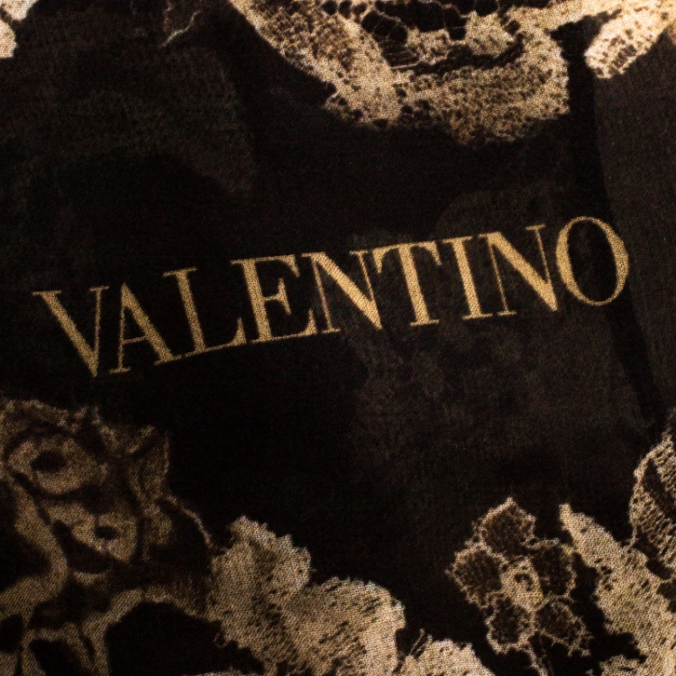 Pre Owned Valentino Multicolor Dégradé Floral Lace Print Silk Scarf