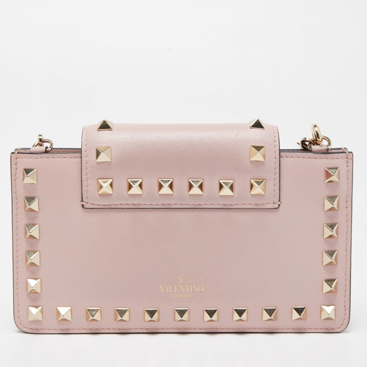 Pre Owned Valentino Light Pink Leather Rockstud Flap Phone Case with Chain
