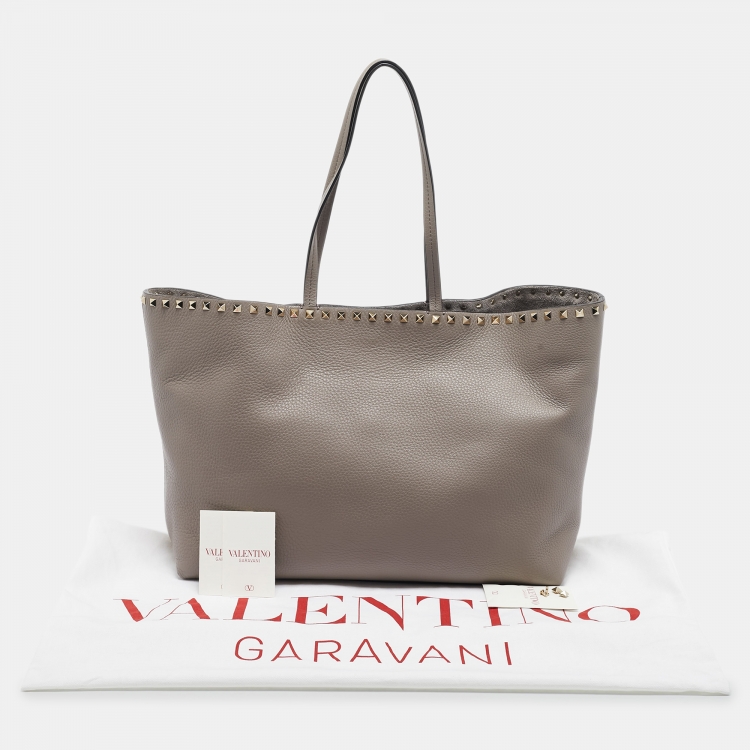 Pre Owned Valentino Beige Grainy Leather Rockstud Tote