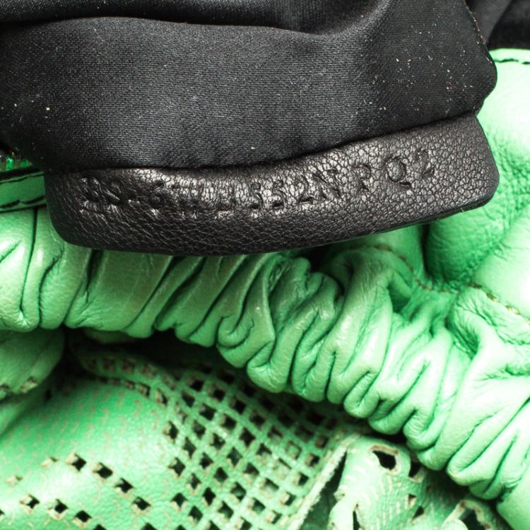 مملوكة مسبقًا Valentino Light Green Laser Cut Leather Laceland Hobo