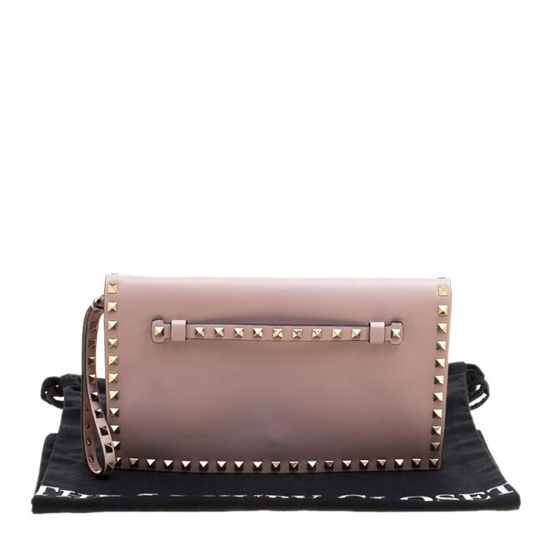 Pre Owned Valentino Blush Pink Leather Rockstud Wristlet Clutch
