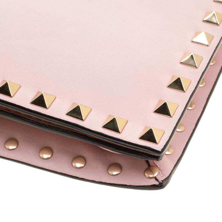 Pre Owned Valentino Blush Pink Leather Rockstud Wristlet Clutch