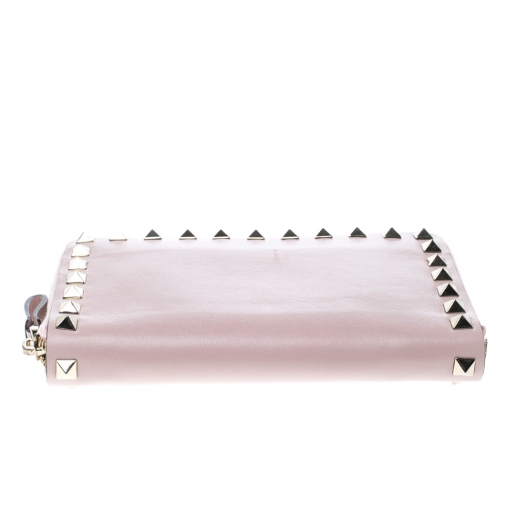 Pre Owned Valentino Pink Leather Rockstud Compact Wallet