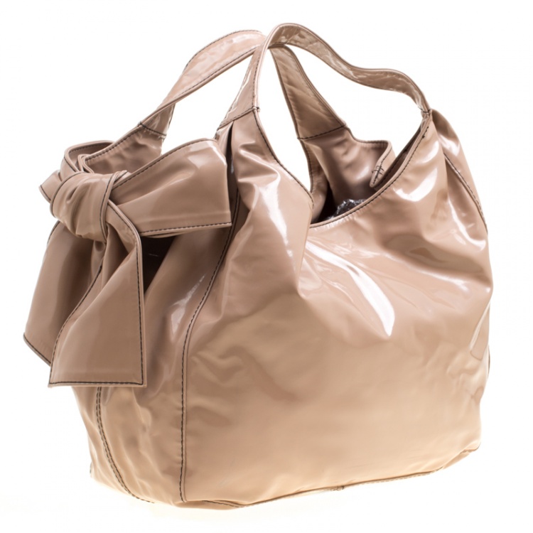 Pre Owned Valentino Beige Patent Leather Nuage Bow Tote