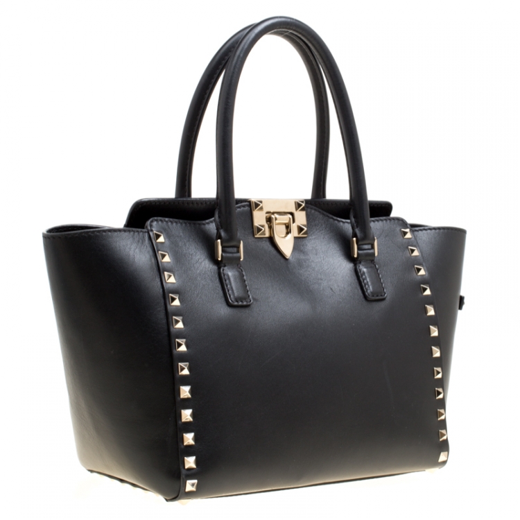 Pre Owned Valentino Black Leather Rockstud Top Handle Bag