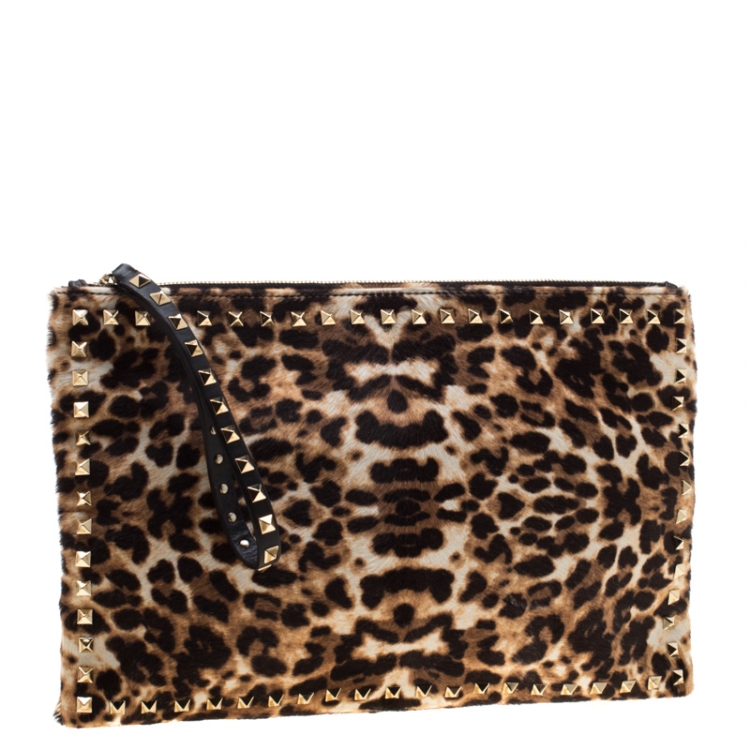 Pre Owned Valentino Brown/Black Leopard Print Calfhair Rockstud Clutch 