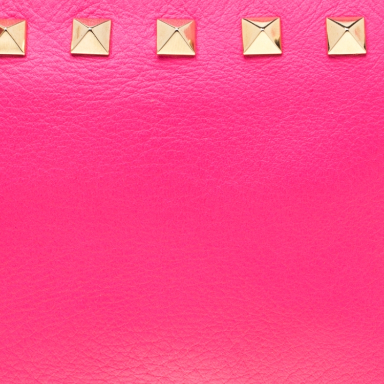 Pre Owned Valentino Neon Pink Leather Rockstud Wristlet Pouch
