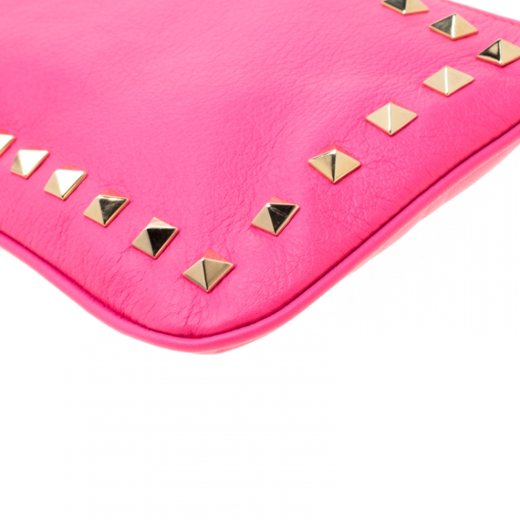 Pre Owned Valentino Neon Pink Leather Rockstud Wristlet Pouch