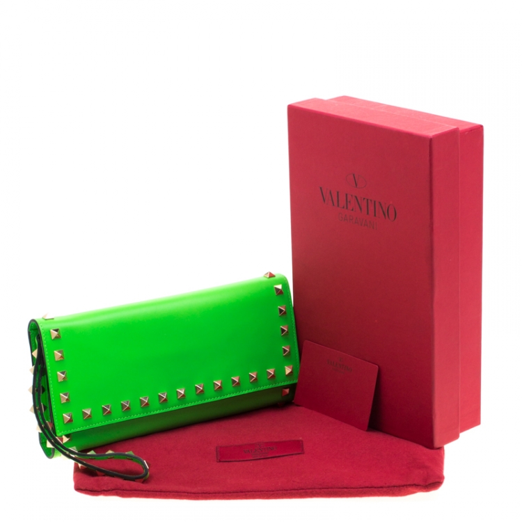 Pre Owned Valentino Neon Green Leather Rockstud Trifold Wallet