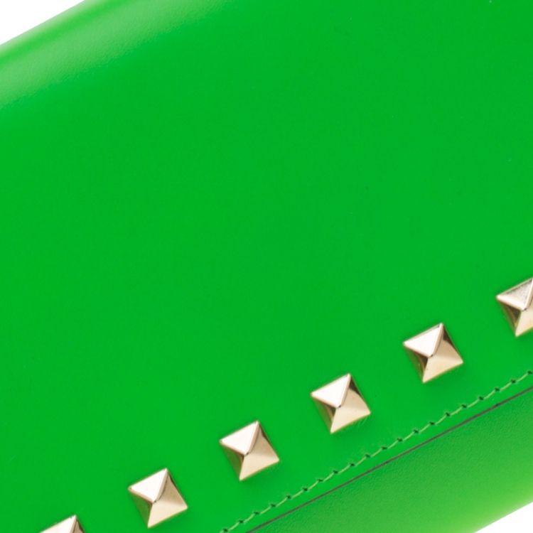 Pre Owned Valentino Neon Green Leather Rockstud Trifold Wallet