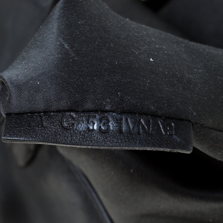 Pre Owned Valentino Black Leather Shopper Tote