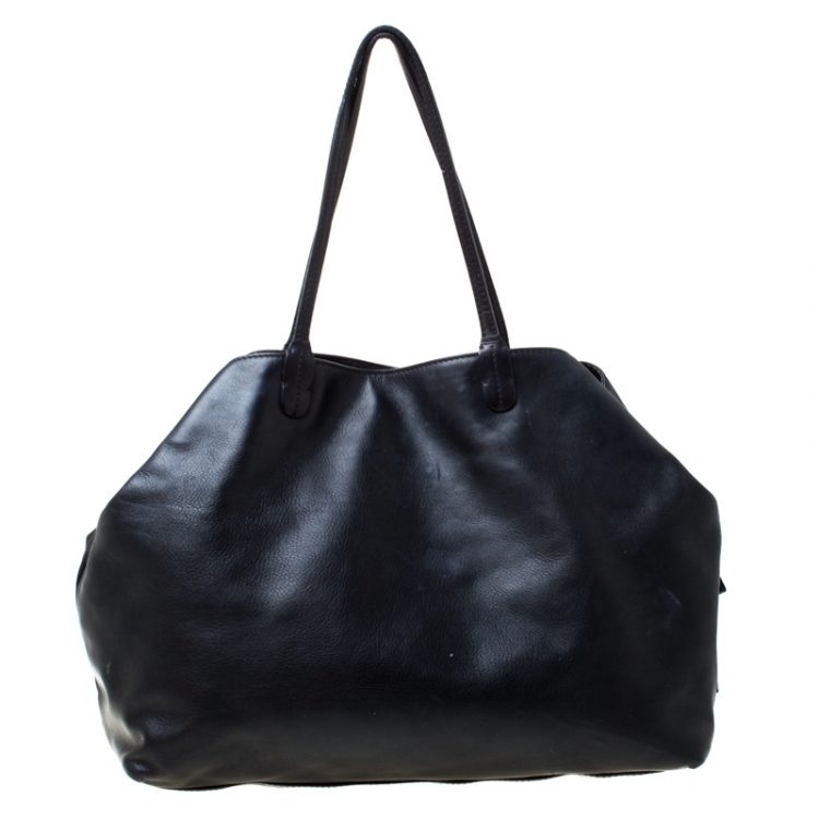 Pre Owned Valentino Black Leather Shopper Tote