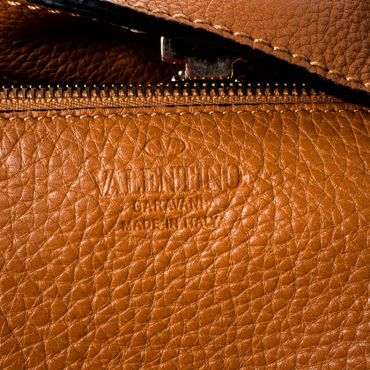 Pre Owned Valentino Tan Leather Rockstud Trapeze Tote