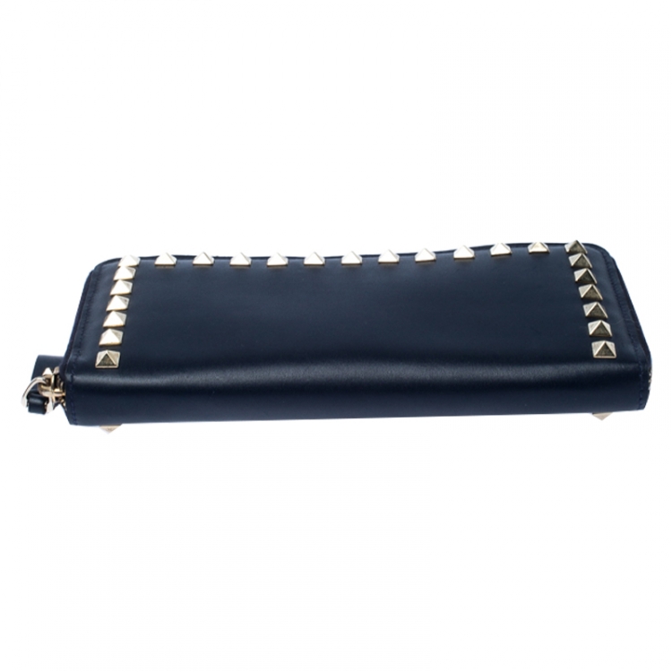 Pre Owned Valentino Navy Blue Leather Rockstud Zip Around Wallet