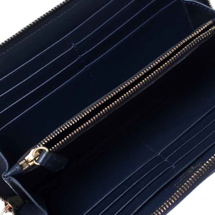 Pre Owned Valentino Navy Blue Leather Rockstud Zip Around Wallet