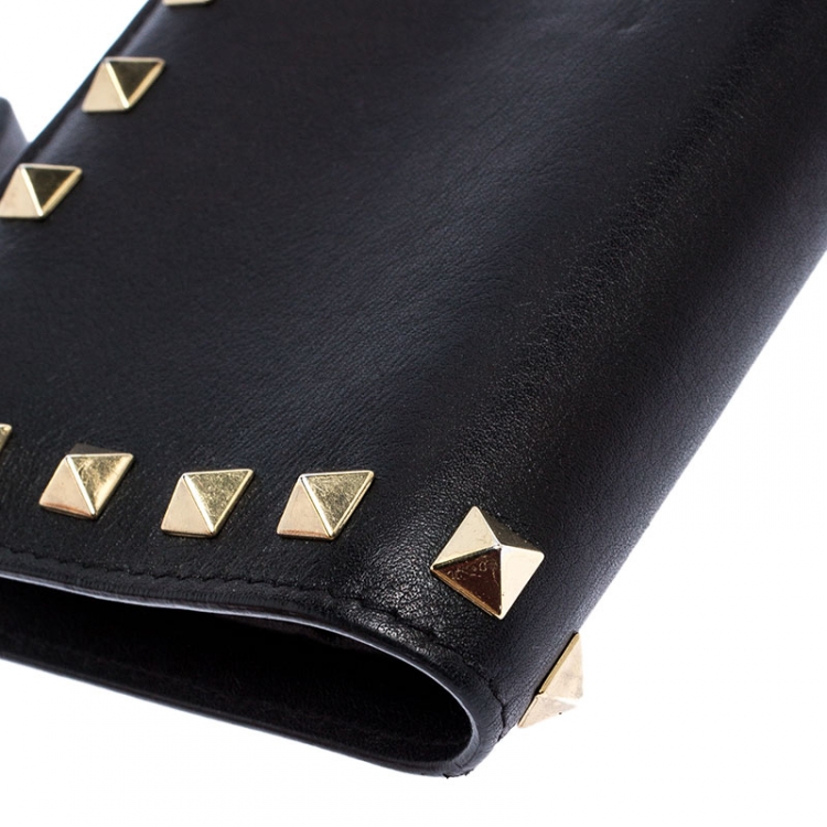 Pre Owned Valentino Black Leather Rockstud Continental Wallet