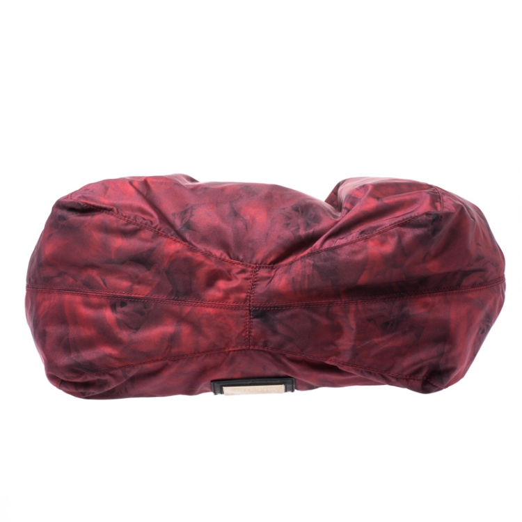 Pre Owned Valentino Red/Black Rose Printed Nylon and Leather Hobo