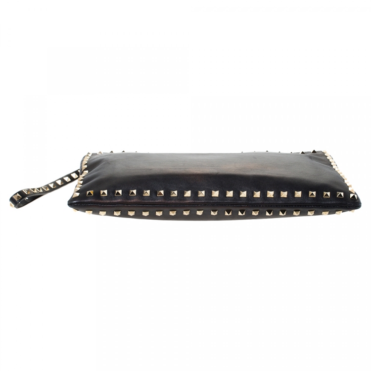 Pre Owned Valentino Black Leather Rockstud Large Wristlet Pouch