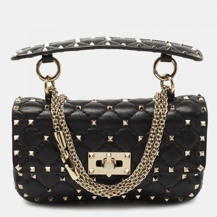 مملوكة مسبقًا Valentino Black Quilted Leather Small Rockstud Spike Chain Top Handle Bag