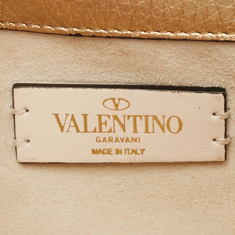 Pre Owned Valentino Gold Leather Rockstud Chain Clutch