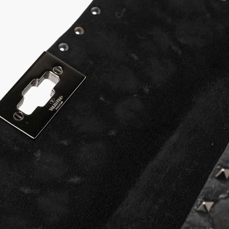 Pre Owned Valentino Black Quilted Leather Rockstud Spike Top Handle Bag