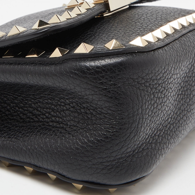 Pre Owned Valentino Black Leather Rockstud Convertible Top Handle Bag