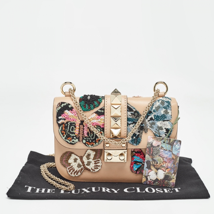 Pre Owned Valentino Beige Leather Small Butterfly Beads Rockstud Glam Lock Bag