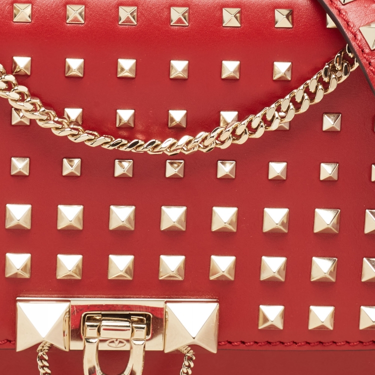 Pre Owned Valentino Red Leather Rockstud Demilune Shoulder Bag