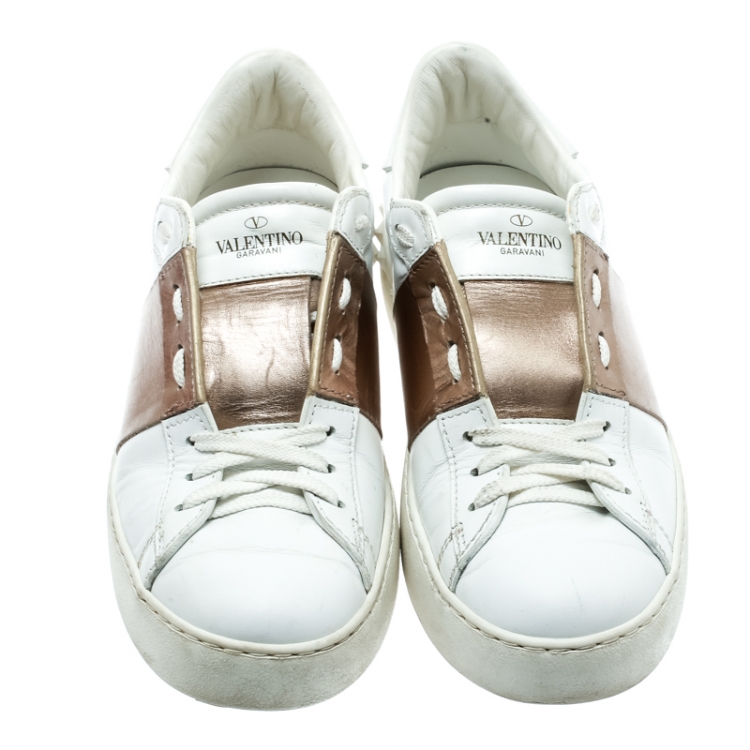 Pre Owned  Valentino White And Metallic Gold Band Leather Open Low Top Sneakers Size 39