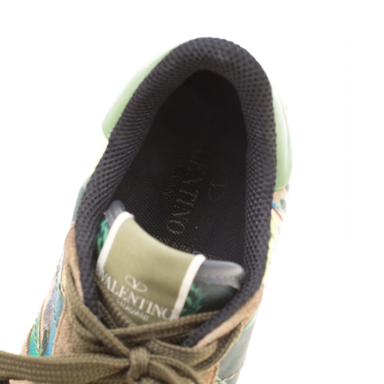 مملوكة مسبقًا Valentino Multicolor Camo Butterfly Suede And Leather Rockrunner Sneakers Size 39
