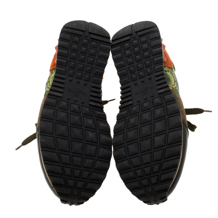 مملوكة مسبقًا Valentino Multicolor Camo Butterfly Suede And Leather Rockrunner Sneakers Size 39