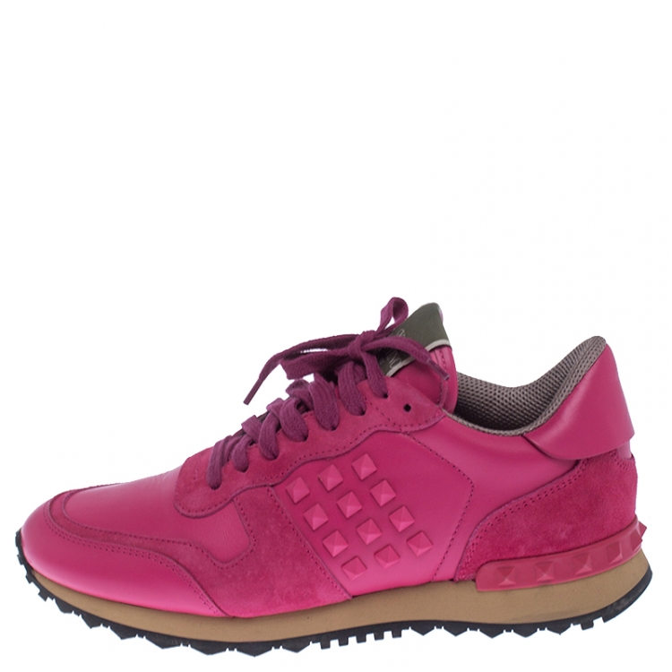 مملوكة مسبقًا Valentino Pink Leather And Suede Spike Lace Up Sneakers Size 38.5