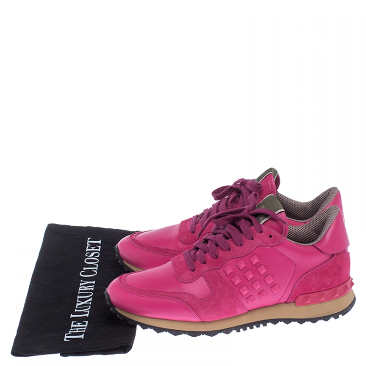 مملوكة مسبقًا Valentino Pink Leather And Suede Spike Lace Up Sneakers Size 38.5