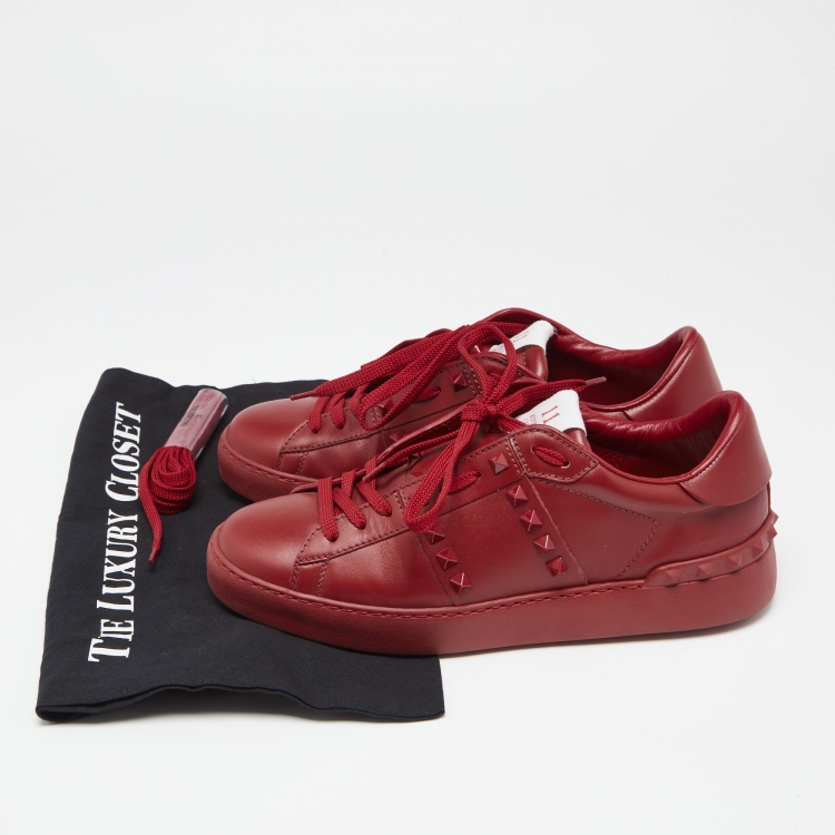 Pre Owned Valentino Red Leather Rockstud Low Top Sneakers Size 39.5