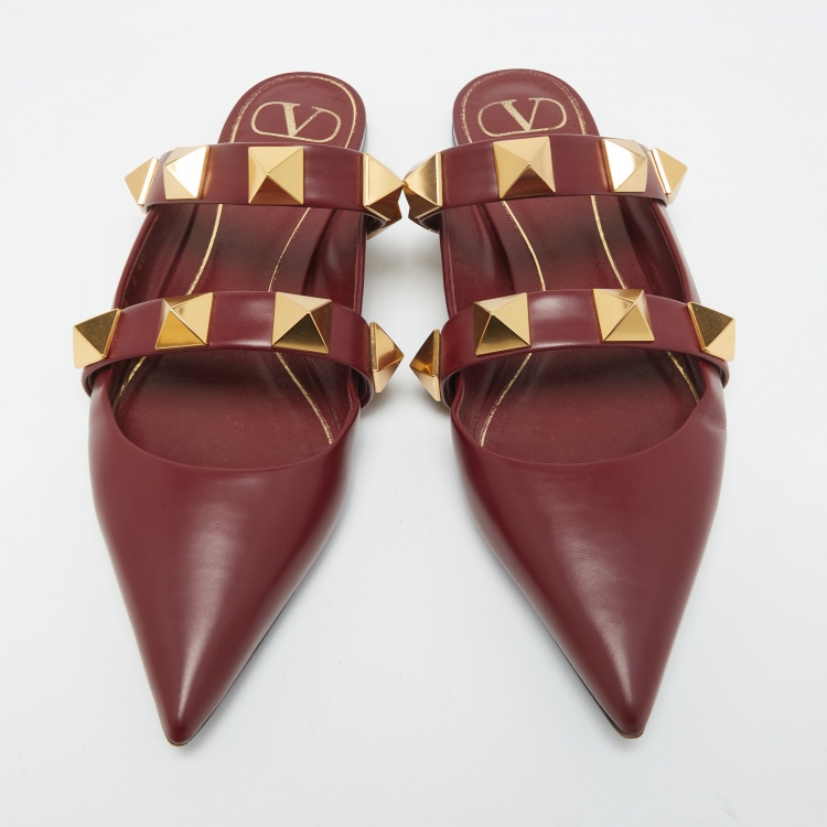 Pre Owned Valentino Burgundy Leather Roman Stud Flat Mules Size 40